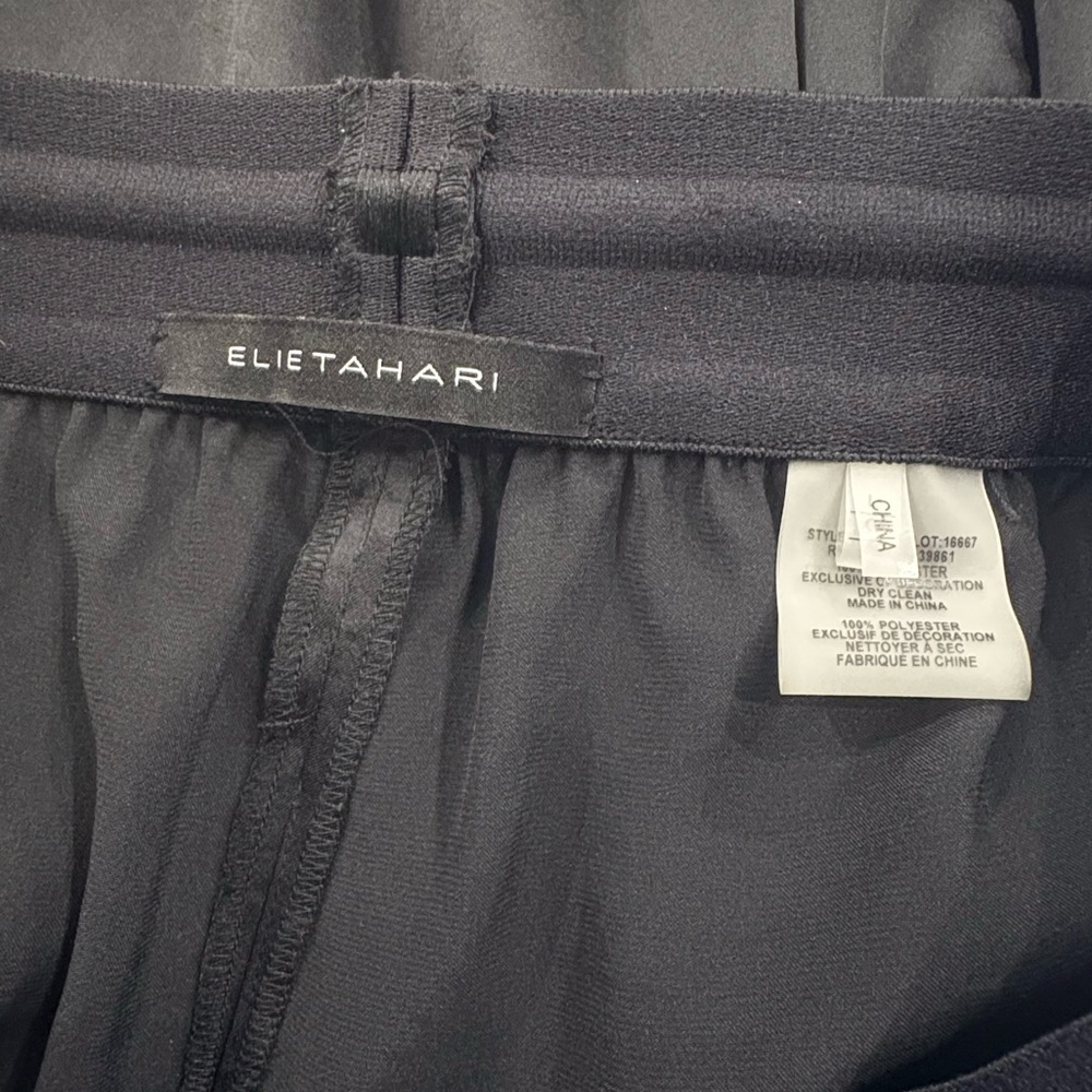 Elie Tahari Jagger Satin Cargo Pants LARGE Black High Rise Y2K Luxe Utility Chic - Picture 9 of 12